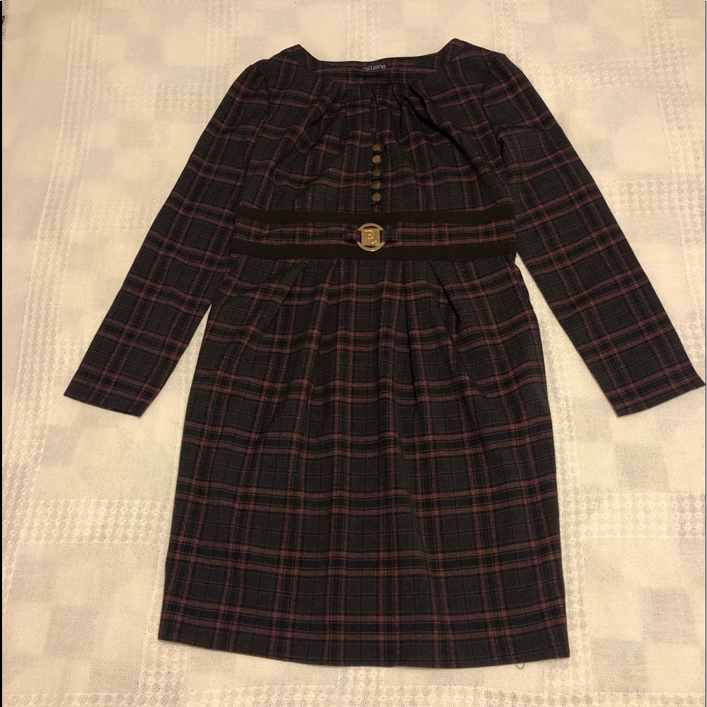 Beautiful women’s dress! - Picture 6 of 14
